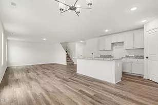 22 E Emily Gardens Dr, Selma, NC 27576 - Photo 7