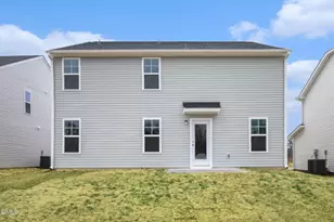 22 E Emily Gardens Dr, Selma, NC 27576 - Photo 27