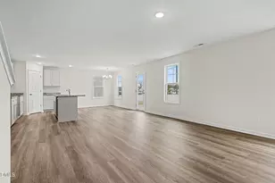 22 E Emily Gardens Dr, Selma, NC 27576 - Photo 11