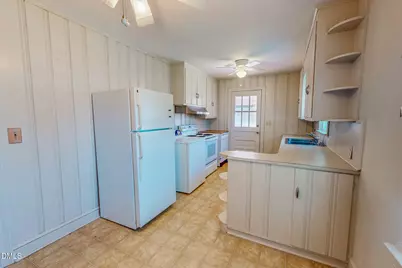 208 S Morgan Street, Roxboro, NC 27573 - Photo 3
