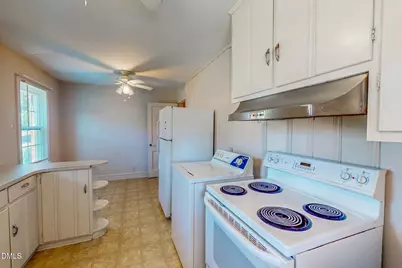 208 S Morgan Street, Roxboro, NC 27573 - Photo 37