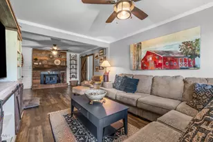 326 Country Way, Sanford, NC 27332 - Photo 17