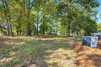 27 Tryon Ct W, Spring Lake, NC 28390 - Photo 27