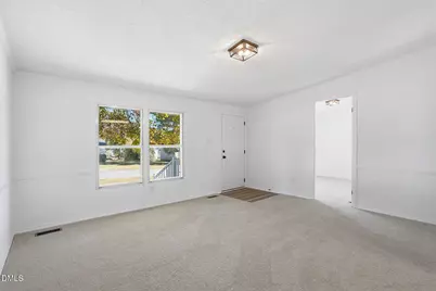 27 Tryon Ct W, Spring Lake, NC 28390 - Photo 7