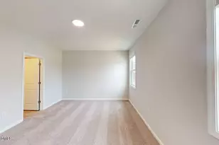 2710 Hunter Woods Dr, Apex, NC 27502 - Photo 15