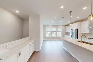 2710 Hunter Woods Dr, Apex, NC 27502 - Photo 5