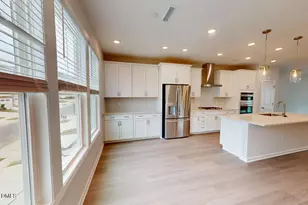 2710 Hunter Woods Dr, Apex, NC 27502 - Photo 7