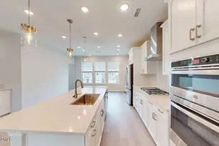 2710 Hunter Woods Dr, Apex, NC 27502 - Photo 9