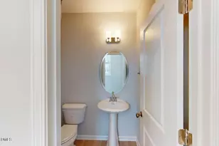 2712 Hunter Woods Dr, Apex, NC 27502 - Photo 15