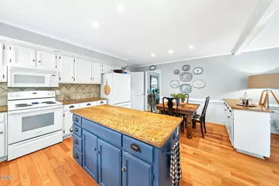 7810 Vauxhill Drive, Raleigh, NC 27615 - Photo 33