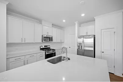 2921 Hickory Field Drive, Raleigh, NC 27616 - Photo 9