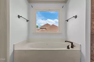 3564 Turnberry Cir, Fayetteville, NC 28303 - Photo 37