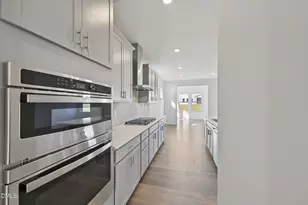 116 Seagraves Creek Ln, Holly Springs, NC 27540 - Photo 11