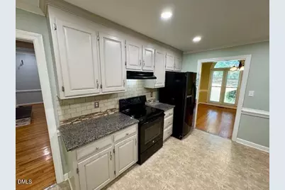 2095 Woodberry Drive, Clayton, NC 27527 - Photo 11