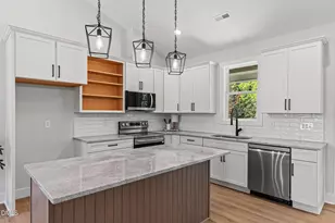 321 W Noble St, Louisburg, NC 27549 - Photo 15