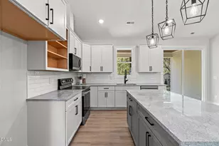 321 W Noble St, Louisburg, NC 27549 - Photo 21