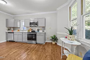 5935 Sentinel Dr, Raleigh, NC 27609 - Photo 17