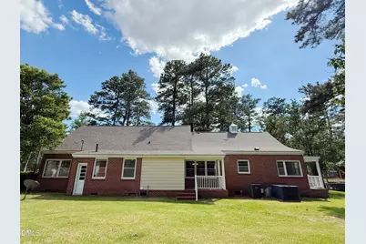 1004 W Divine Street, Dunn, NC 28334 - Photo 3