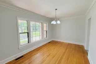 1004 W Divine St, Dunn, NC 28334 - Photo 5