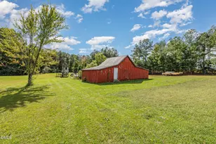 400 Lazy J Dr, Smithfield, NC 27577 - Photo 31