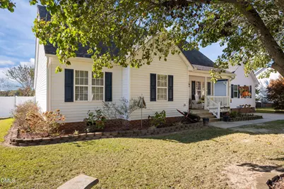 262 River Birch Run, Coats, NC 27521 - Photo 5