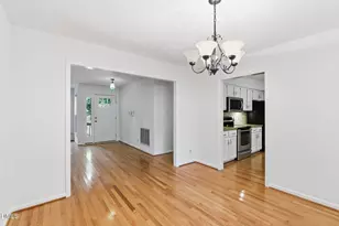 14 Lark Cir, Chapel Hill, NC 27517 - Photo 9