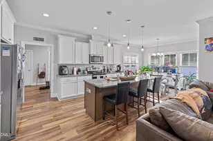 120 Parker St, Four Oaks, NC 27524 - Photo 5