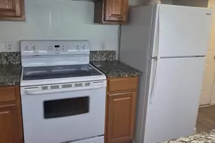 1401 Collegiate Cir, Raleigh, NC 27606 - Photo 5