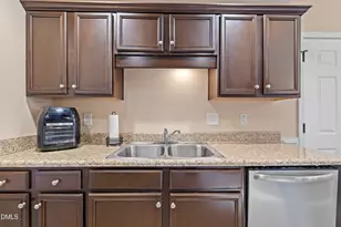 237 Hunter Ln, Zebulon, NC 27597 - Photo 9