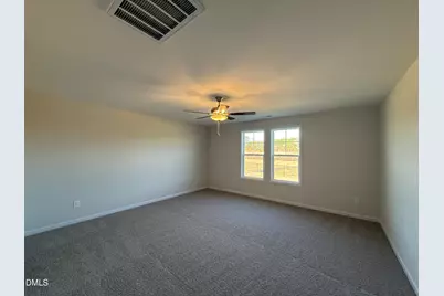 31 E Emily Gardens Drive, Selma, NC 27576 - Photo 5