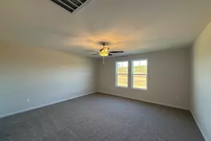 31 E Emily Gardens Dr, Selma, NC 27576 - Photo 5