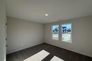 31 E Emily Gardens Dr, Selma, NC 27576 - Photo 7