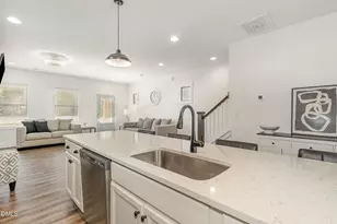 556 Great Ridge Pkwy, Chapel Hill, NC 27516 - Photo 15