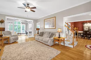 105 Highstream Pl, Chapel Hill, NC 27516 - Photo 7