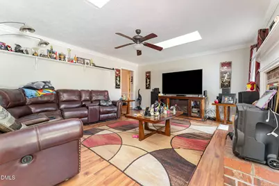 5686 Bear Creek Circle, Fayetteville, NC 28304 - Photo 11