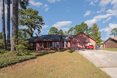 5686 Bear Creek Circle, Fayetteville, NC 28304 - Photo 5