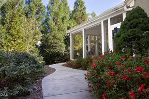 3812 Somerset Dr, Durham, NC 27707 - Photo 3