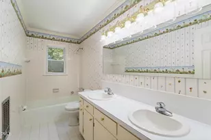 3329 Broughton Dr, Durham, NC 27704 - Photo 15