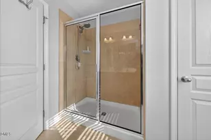 9328 Wooden Rd, Raleigh, NC 27617 - Photo 37