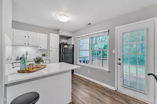 501 Gooseneck Dr, Cary, NC 27513 - Photo 5