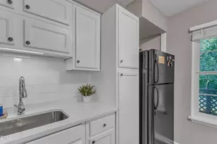 501 Gooseneck Dr, Cary, NC 27513 - Photo 9