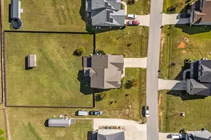 30 Sunbury Ct, Zebulon, NC 27597 - Photo 3