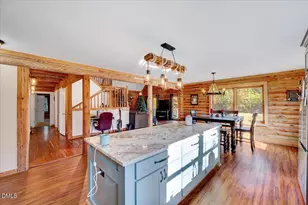 8545 Grassy Creek Rd, Oxford, NC 27565 - Photo 9