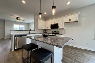 88 Sundrops Trl, Dunn, NC 28334 - Photo 3