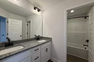 88 Sundrops Trl, Dunn, NC 28334 - Photo 17