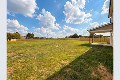 87 Sundrops Trail, Dunn, NC 28334 - Photo 3