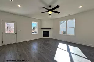 87 Sundrops Trl, Dunn, NC 28334 - Photo 5