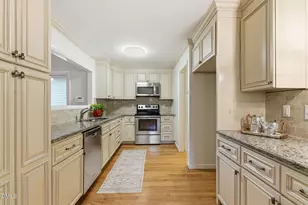 531 W Cornwall Rd, Cary, NC 27511 - Photo 11