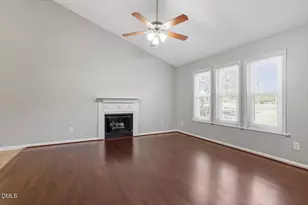 104 S Woodstone Dr, Archer Lodge, NC 27527 - Photo 13