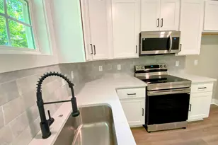 608 E Umstead St, Durham, NC 27701 - Photo 7